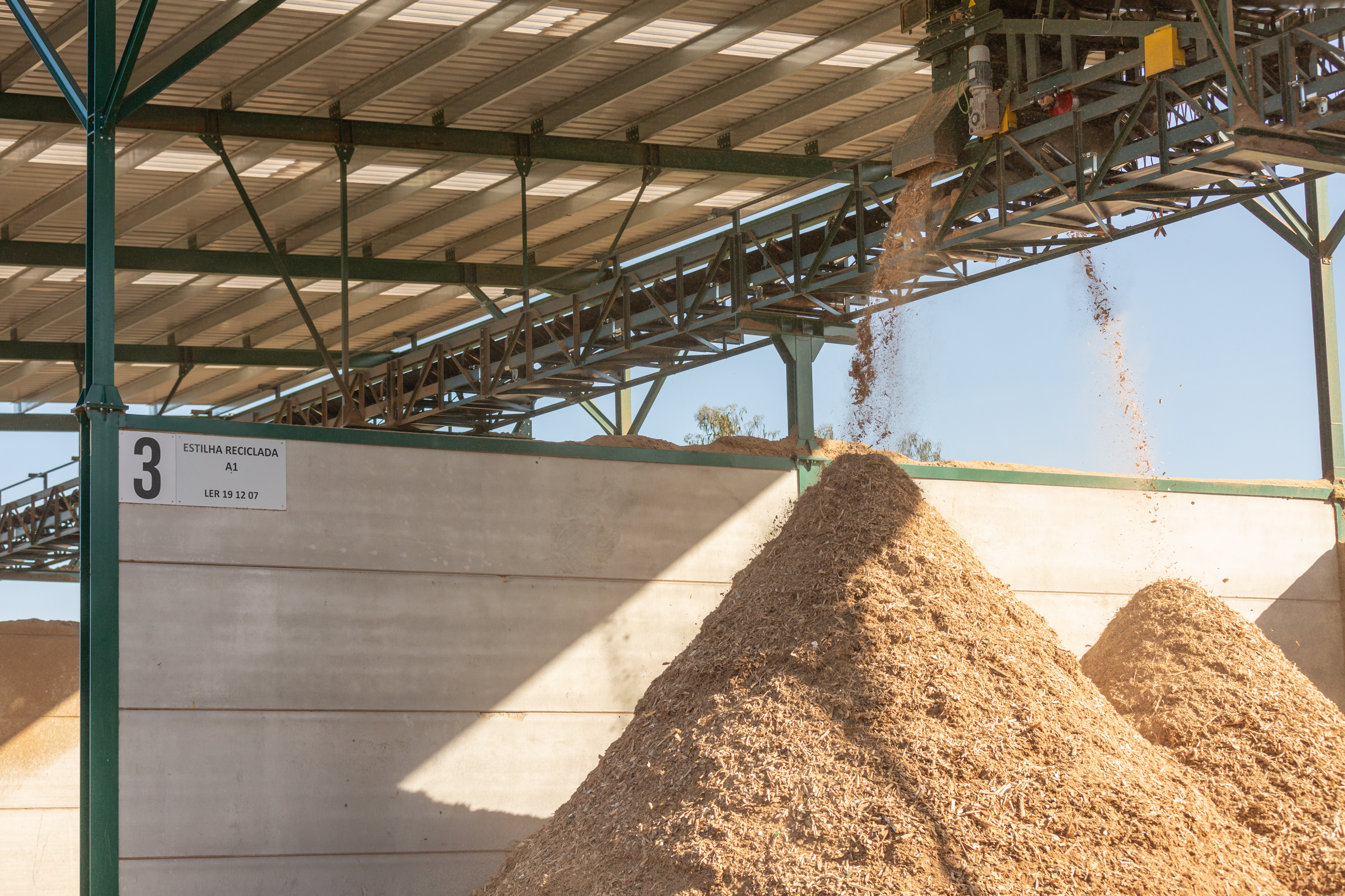 Sonae Arauco investit plus de 5 millions d'euros dans deux nouveaux centres de recyclage de bois au Portugal